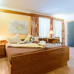 Kamenhof 3*