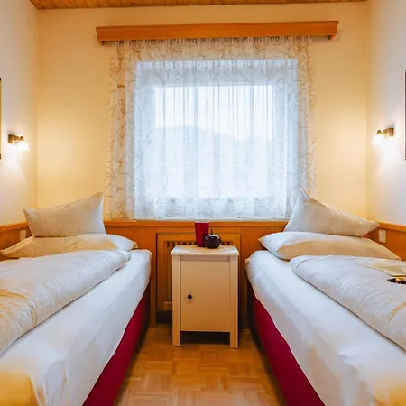 Kamenhof Aparthotel 3*