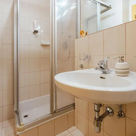 شقة فندقية Kamenhof 3*