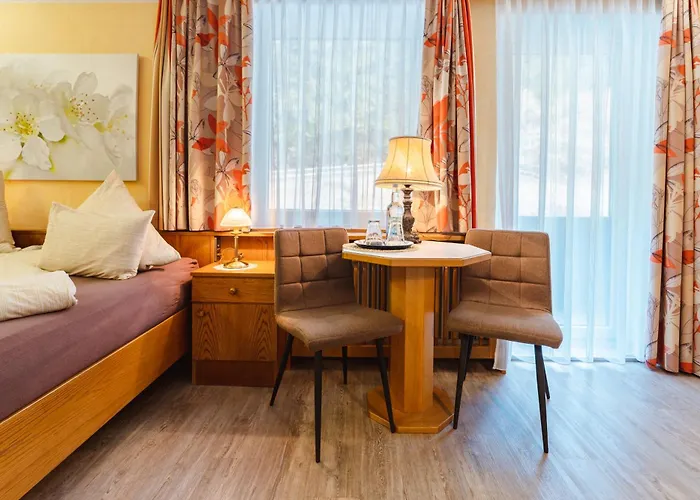 Kamenhof Aparthotel 3*